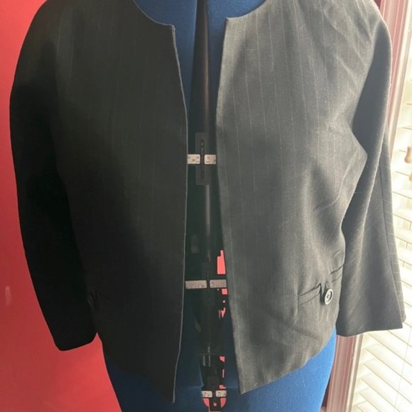 Worthington Cropped Blazer - Picture 5 of 9